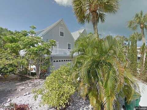 64Th, HOLMES BEACH, FL 34217