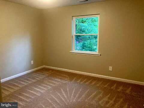 Halls, RICHARDSVILLE, VA 22736
