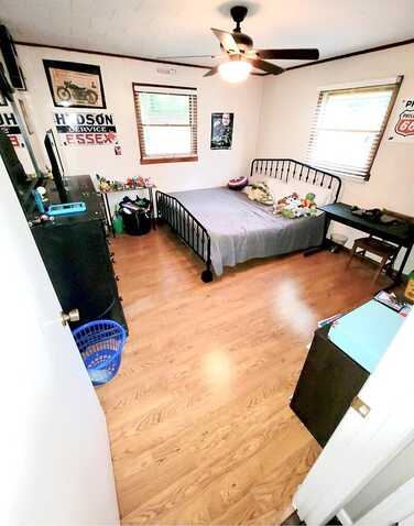 Grove, CEDAR BLUFF, VA 24609