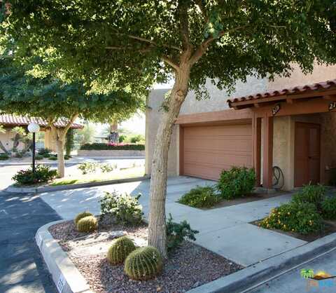 Louella, PALM SPRINGS, CA 92262
