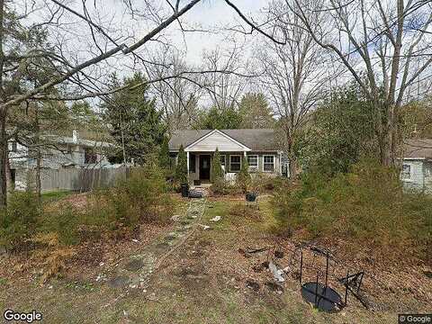 Sarah, MILFORD, PA 18337