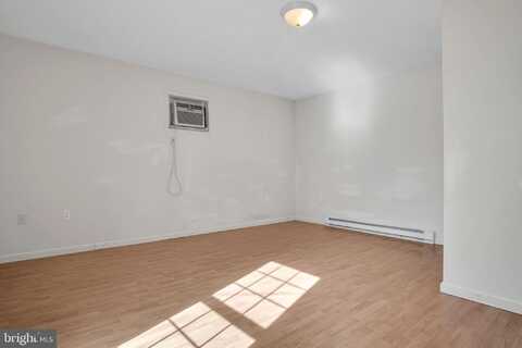 Sherman, YORK, PA 17406