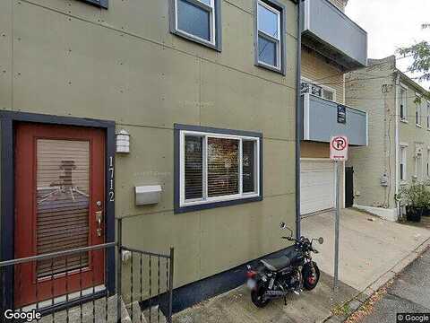 Fox, PITTSBURGH, PA 15203