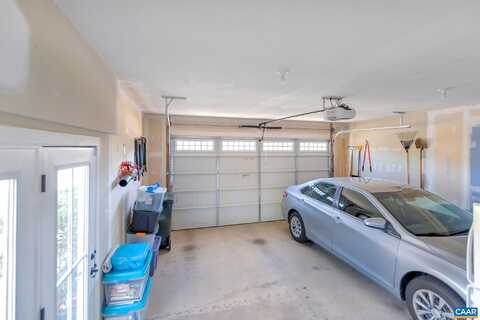 Sawgrass, CHARLOTTESVILLE, VA 22901