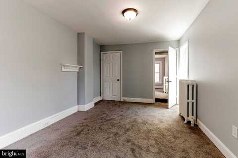 Chestnut, POTTSTOWN, PA 19464