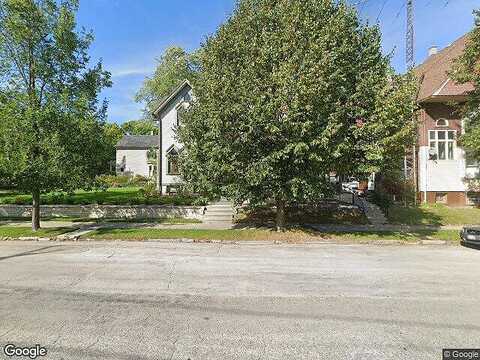 Brown, MILWAUKEE, WI 53212