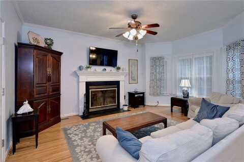 Loxley, WILLIAMSBURG, VA 23185