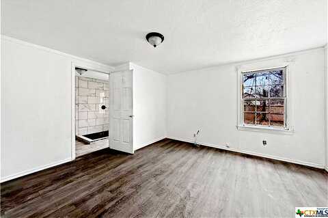13Th, TEMPLE, TX 76501