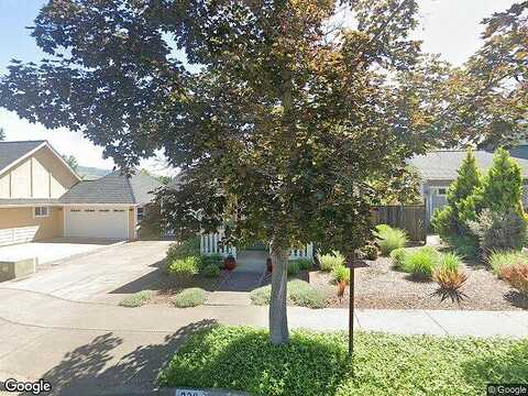 Village Park, ASHLAND, OR 97520