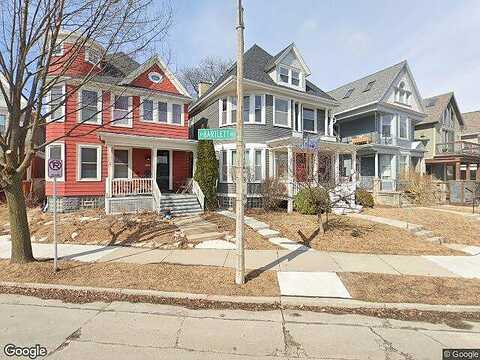 Bartlett, MILWAUKEE, WI 53202