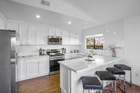 Buckskin, ESCONDIDO, CA 92027