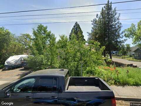 Dakota, MEDFORD, OR 97501