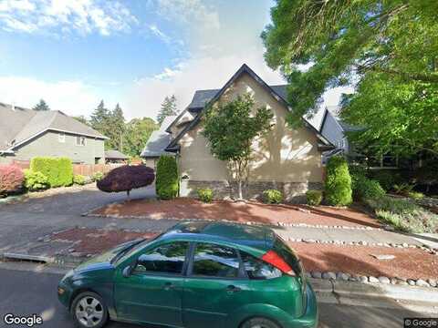 Salty, EUGENE, OR 97404