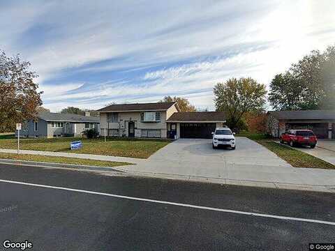 25Th, SAINT CLOUD, MN 56303