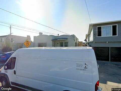 Holly, OAKLAND, CA 94621