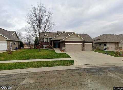 Genevieve, ROCHESTER, MN 55901