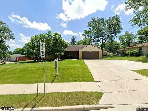 North, BROOKFIELD, WI 53005