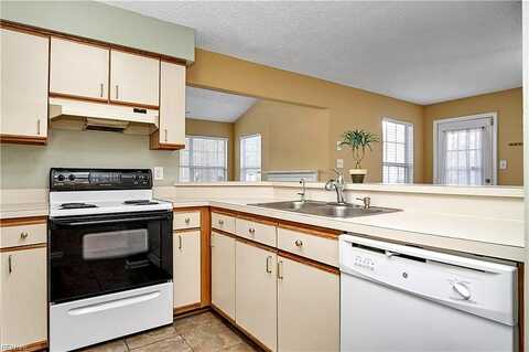 Villas, VIRGINIA BEACH, VA 23456