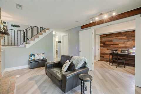 122Nd, BURNSVILLE, MN 55337