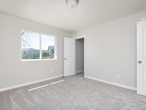 Upper 179Th, LAKEVILLE, MN 55044