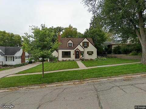 Summit, FERGUS FALLS, MN 56537