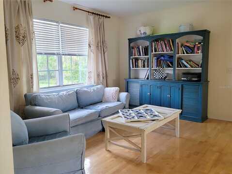 Nuzum, WEEKI WACHEE, FL 34613