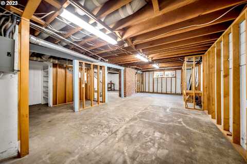 Washburne, PORTLAND, OR 97217