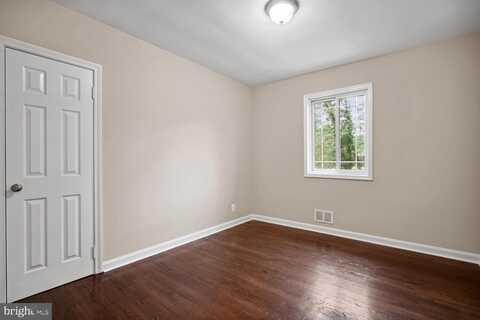 Kings, ALEXANDRIA, VA 22306