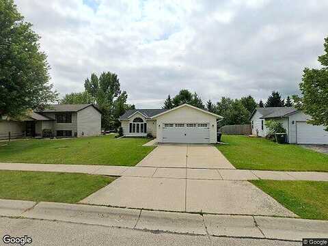 Broadmoore, HARTFORD, WI 53027