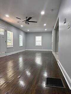 Hanes, DECATUR, GA 30035