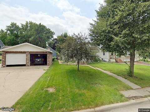 Blue Earth, MANKATO, MN 56001