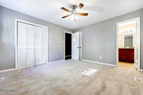 Gawin, WARNER ROBINS, GA 31093