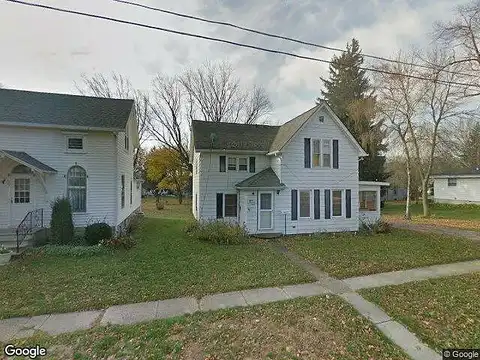 Maple, CLINTON, WI 53525