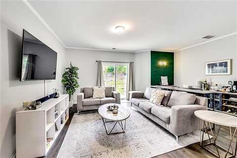 Laurel Ridge, ATLANTA, GA 30344