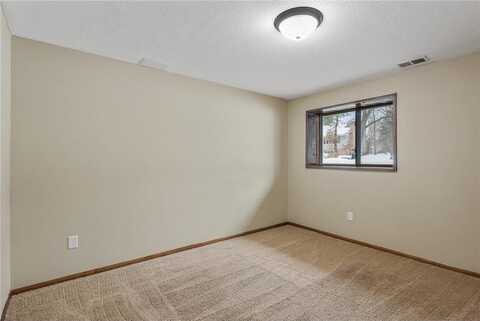 Skillman, SAINT PAUL, MN 55109