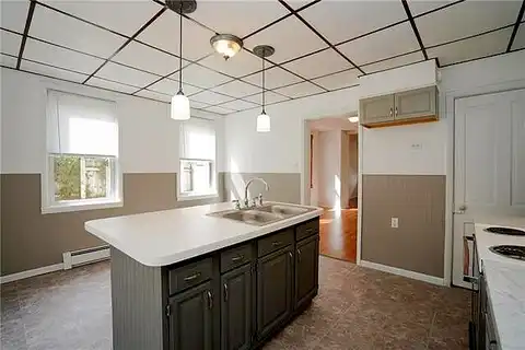 Early, COALDALE, PA 18218