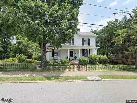 Broad, SALEM, VA 24153