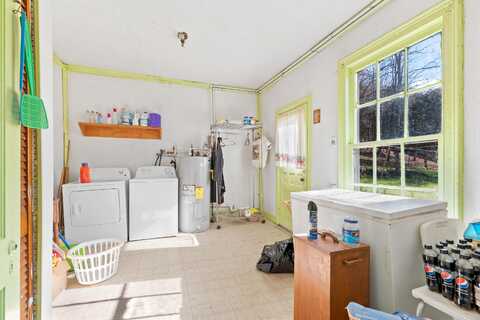 Concord, ABINGDON, VA 24211