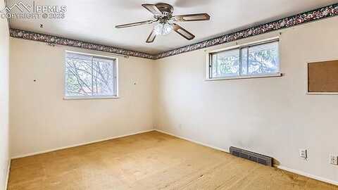Circle, COLORADO SPRINGS, CO 80909