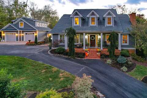Knob Hill, BRISTOL, VA 24202