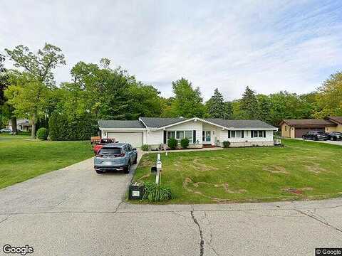 Old Oak, NEW BERLIN, WI 53151