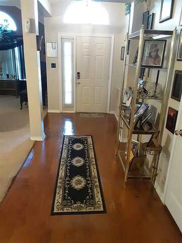 White, CEDAR HILL, TX 75104