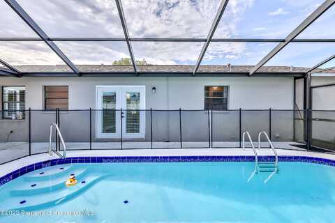 Janet, SPRING HILL, FL 34608