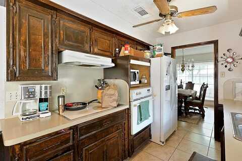 Goldenrod, GARLAND, TX 75043