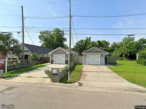 Hilary, PENSACOLA, FL 32502
