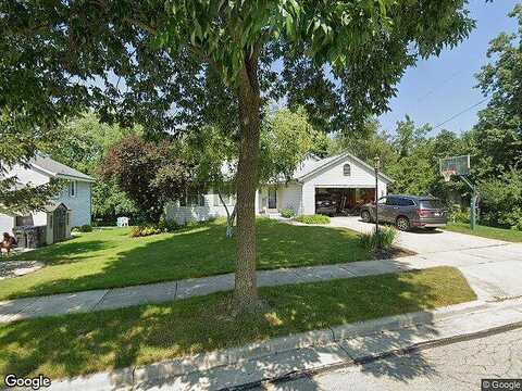 Oakcrest, WAUKESHA, WI 53188