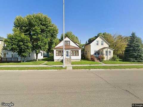 4Th, EAST GRAND FORKS, MN 56721