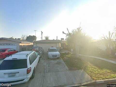 San Diego, LAMONT, CA 93241