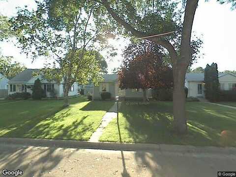 Russell, MINNEAPOLIS, MN 55423
