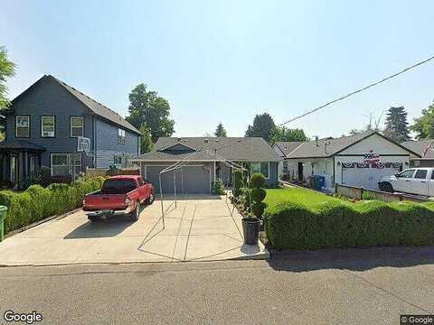 Leasure, WOODBURN, OR 97071